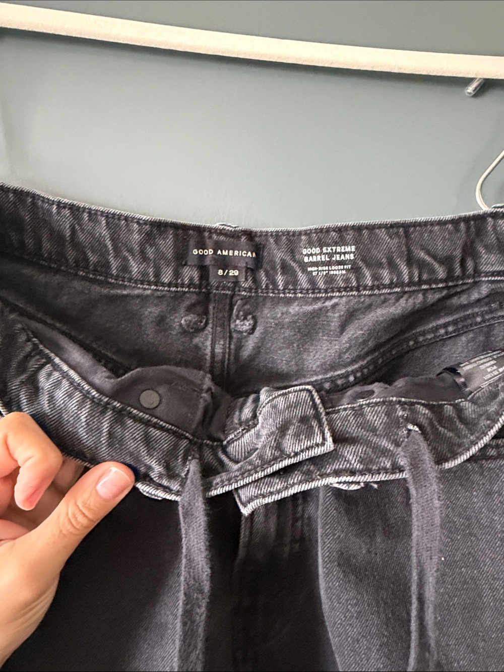 Good American Good Extreme Barrel Jeans- Black - Picture 3 of 4